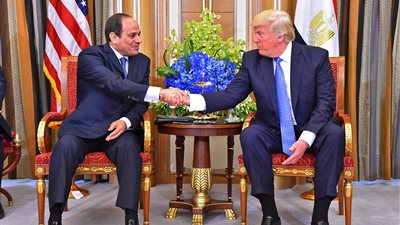 صفحة جديدة في العلاقات «المصرية - الأمريكية».. السيسي يلتقي وفد الكونجرس.. يبحث تعزيز التعاون في كل المجالات.. يناقش دحر الإرهاب وأزمات الشرق الأوسط.. وإحياء عملية السلام على مائدة المباحثات