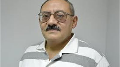 زكي سالم: نجيب محفوظ يمتلك ثروة أدبية لم تر النور