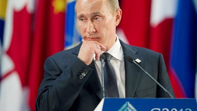 بوتين يطالب مجموعة 