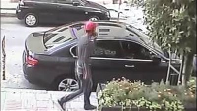 بالفيديو.. لص يسرق سيارة في وضح النهار بأحد شوارع المغرب