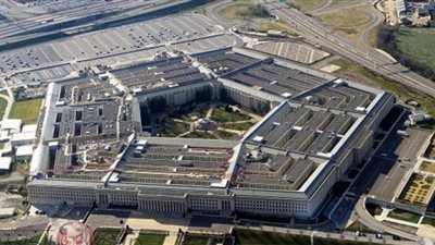 10 أسرار عن طائرة «يوم القيامة» المخصصة لرئيس أمريكا.. تتحمل الانفجارات النووية واصطدام النيازك.. تشمل غرفا مجهزة لإدارة البلاد حال اندلاع حرب عالمية.. وتستطيع التواصل مع أي شخص على كوكب الأ