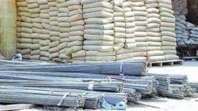 «مواد البناء»: مصانع الحديد تتلاعب بالإنتاج لرفع الأسعار