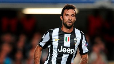 صراع إنجليزي على ضم «فوجينيتش» مهاجم «اليوفي»