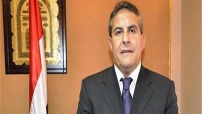 مرتضى منصور لطاهر أبو زيد: يا رب ترجع وزير تاني