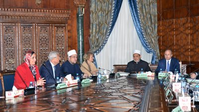 وزير الأوقاف: بيت الزكاة والصدقات وضع قدمه على الطريق الصحيح