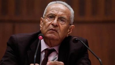 هل يغلق أبو شقة ملف عودة المفصولين للوفد