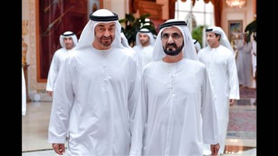 الإمارات تطلق مشروعا للهوية الإعلامية.. وتدعو لاختيار شعار يمثلها في 50 عامًا