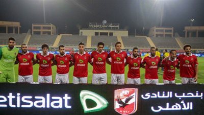 بعثة الأهلي تغادر مطار القاهرة استعدادًا لمواجهة الترجي التونسي