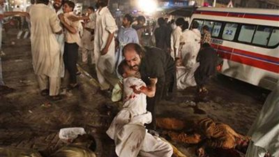 12 قتيلًا و44 جريحًا في مواجهات بين سنة وشيعة في باكستان
