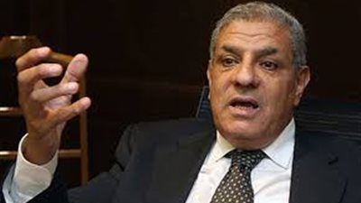 «الأزهر» في أسبوع.. «الطيب» يستقبل «محلب» في زيارة مفاجئة.. الإمام الأكبر يؤكد لرئيس وزراء مالي استعداده لنشر السلام هناك.. التقى وفد الجميعات الإسلامية اللبنانية.. إطلاق