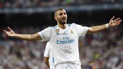 تفاصيل زيارة لاعب ريـال مدريد للغردقة