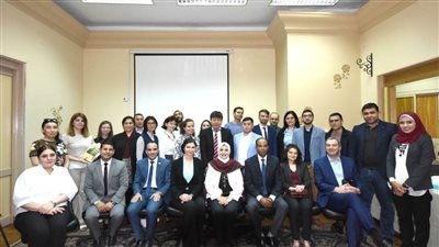 تخريج معلمين من 11 دولة لتعليم 