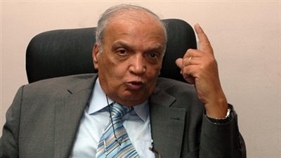 نور فرحات: استثناءات الأجور تؤكد أن دولة مبارك تزحف إلينا بهدوء