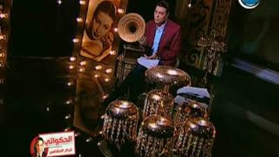 الغيطي يكشف كواليس زواج محمد عبد الوهاب أغنى امرأة في مصر