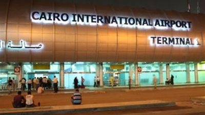 جمارك مطار القاهرة تنفي صدور إعفاءات جديدة للمسافرين