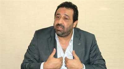 «عبد الغني» في وزارة الرياضة لمناقشة أزمة «اللاعبين المحترفين»