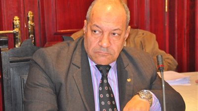 «حماد»: اتصالات مع «بنك مصر» لتحويل مخابز القاهرة للعمل بالغاز الطبيعى