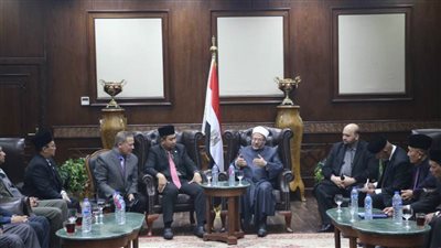 مفتي الجمهورية يبحث سبل التعاون مع وفد ماليزي