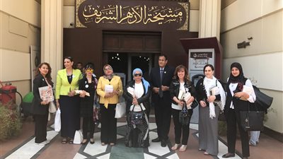 شيخ الأزهر يستقبل وفدا من المشاركات بمؤتمر «مصر تستطيع»