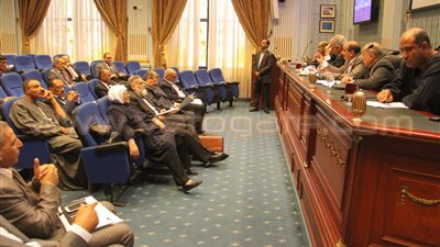 بالصور.. رئيس شركة السكر: سددنا 80% من مستحقات المزارعين