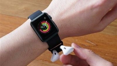 حامل لسماعات أبل آير بودز اللاسلكية