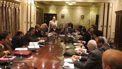 تعديل تشريعي بأحقية العاملين بالقطاع العام في الحصول على العلاوة