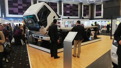 خليك دبابة.. خليك منصور