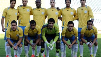 لاعبو الإسماعيلى يطالبون الإدارة بمكافآت دور الثمانية