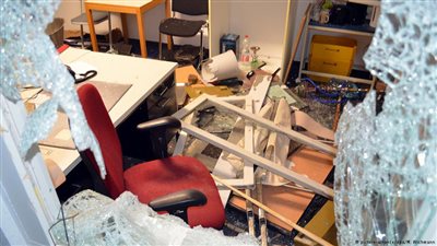 إصابة 14 شخصًا أثناء مشاجرة في مركز للاجئين بألمانيا