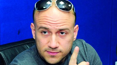 أحمد مكي يعود للسينما بفيلم جديد مع «هشام عبدالخالق»