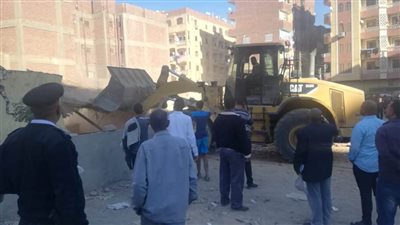 حملة لإزالة التعديات على الأراضى الزراعية فى أسوان