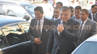 بالصور.. وزير الاتصالات يصل الغرفة التجارية بالإسكندرية