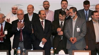 الهلال والصليب الأحمر السورى يوقفان نشاطهما بريف دمشق