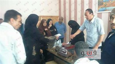 تسليم 825 بطاقة فيزا للمتقدمين في معاش «تكافل وكرامة» بدمياط