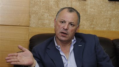 «أبو ريدة» يعود من سويسرا بعد حضور اجتماعات «فيفا»