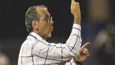 الزمالك يبحث عن ملعب 