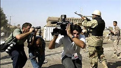 «الصحفيين العرب» يدين الاعتداءات على الصحفيين الليبيين