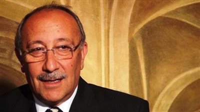 محافظ أسوان يحيل رئيس حى جنوب للنيابة الإدارية