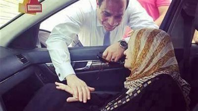 بالصور.. أسبوع رئاسي حزين.. «السيسي» يشيد بعزيمة وتصميم الشعب المصري في إنجاز القناة.. يؤكد أهمية تصويب الخطاب الديني.. يبحث «تنمية قناة السويس».. يرحب بالاستثمارات العربية.. ويصدق