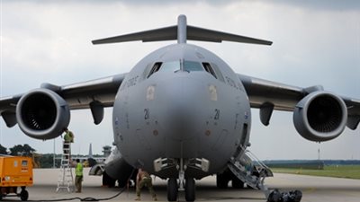 الجارديان: الطائرات الأسترالية تقدم الأسلحة للأكراد