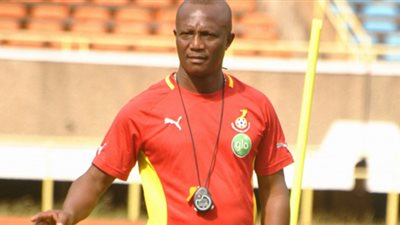 مدرب غانا يهنئ نظيره النيجيري بالتأهل لمونديال البرازيل