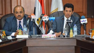 وزير الرياضة يبحث مع رئيس الأوليمبية استعدادات طوكيو 2020 وتعيين لجنة لاتحاد الأثقال