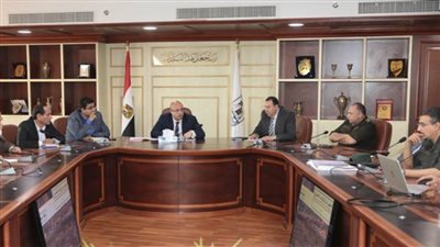 محافظ بني سويف يطالب بسرعة تقديم التصميم المعدل لكورنيش النيل