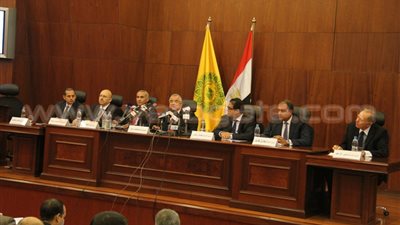 بالصور ..بدء مؤتمر