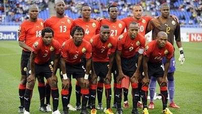 مصر تقترب من التأهل للمونديال بعد تعادل موزمبيق وغينيا