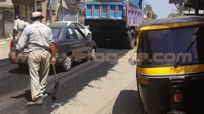 بالصور.. الدقهلية تتزين لاستقبال «محلب».. والأهالي: «نفس الأسلوب»