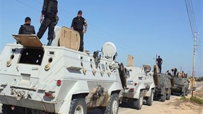 الأمن يحاصر منزل أحد المطلوبين بشمال سيناء