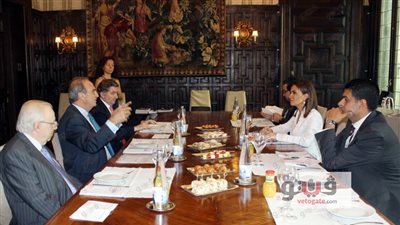 سحر نصر تتفق مع رئيس جمعية رجال الأعمال في برشلونة على زيارة وفد لمصر