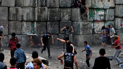 بدء توافد المواطنين إلى 