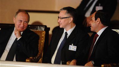 قلق «أوباما» من قمة «السيسي» و«بوتين»